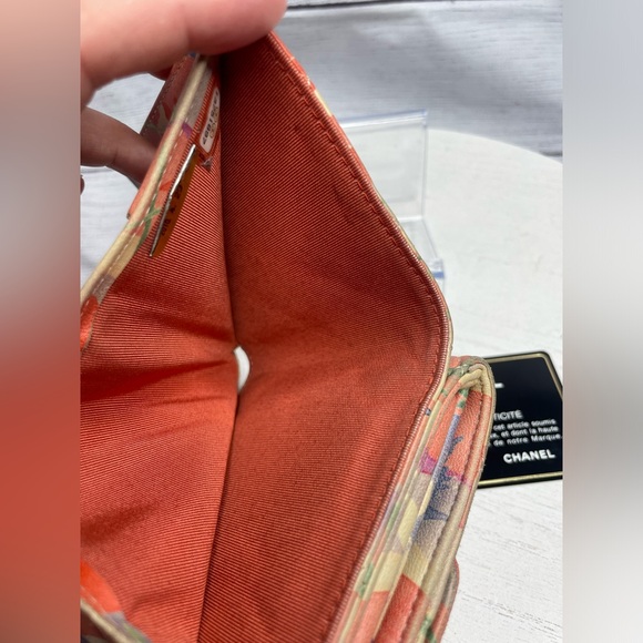 CHANEL Tropical Printed Matelasse Leather Trifold Compact Wallet with COA - Picture 5 of 12